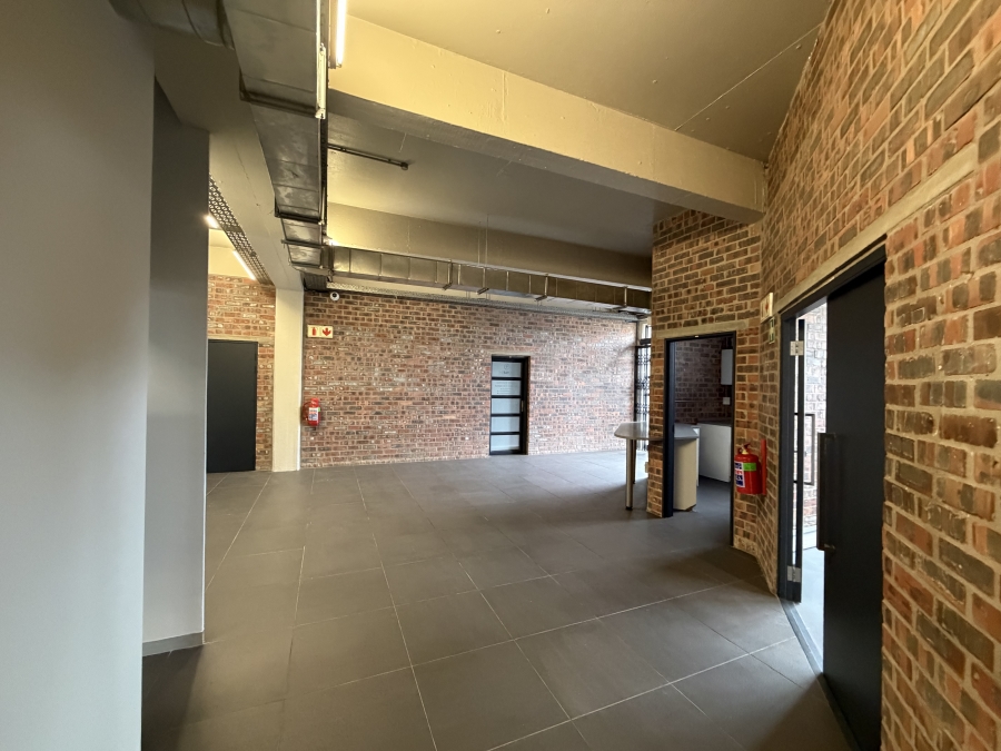 To Let Commercial Property for Rent in Salt River Western Cape